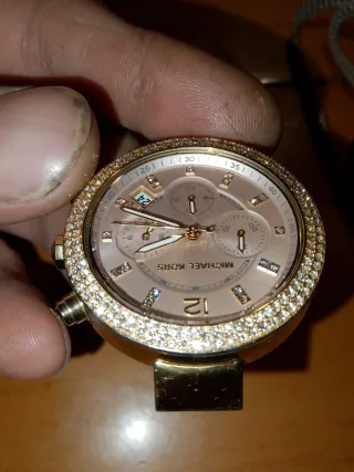 Reloj Michael Kors Dorado con diamantes