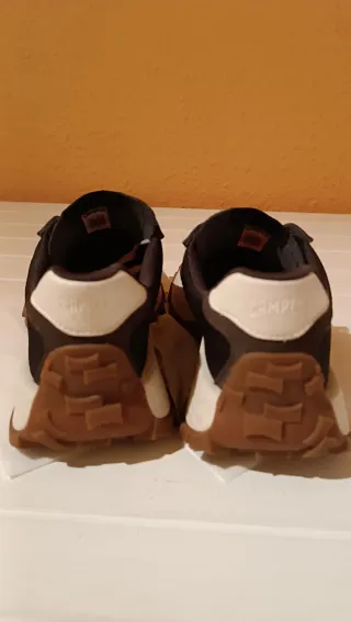 Bambas Camper Mujer Negras y Grises