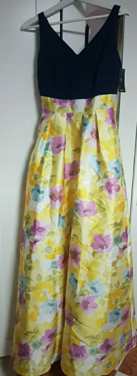 Vestido largo floral talla XS