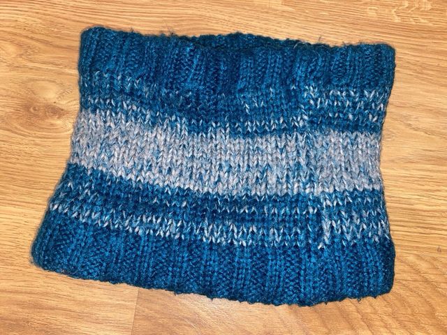 Conjunto lana gorro, guantes y braga 4-6 años