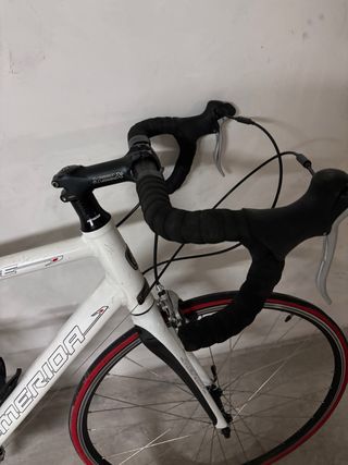 Bici de carretera Merida blanca Talla M