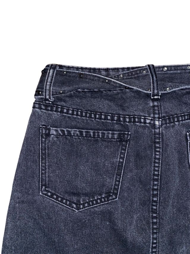 Falda vaquera Sybilla negra con tachas