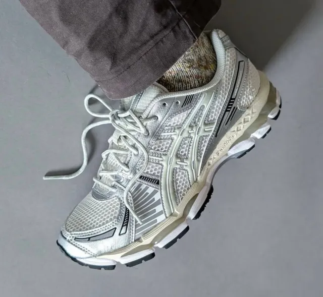 Asics Gel-Kayano 12.1 Plata/Blanco