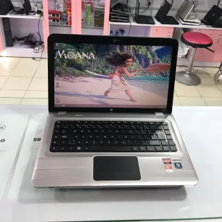 Portátil HP dv7 i7