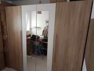 Armario moderno 3 puertas con espejo