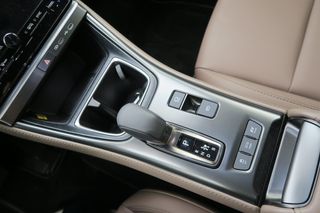 LEXUS LBX ELEGANT PLUS 1.5 HYBRID 136 CV AUTO 5P