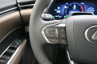 LEXUS LBX ELEGANT PLUS 1.5 HYBRID 136 CV AUTO 5P