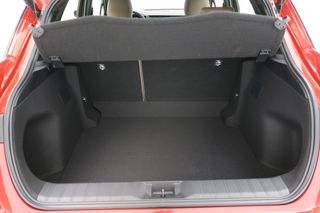 LEXUS LBX ELEGANT PLUS 1.5 HYBRID 136 CV AUTO 5P