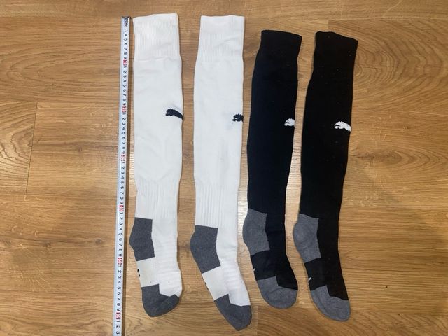 Lote 2 pares medias fútbol Puma T. 28-30