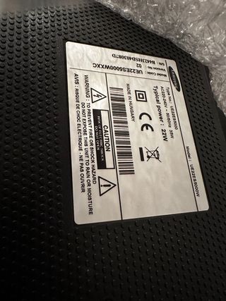 TV SAMSUNG UE22ES5000W - 22”