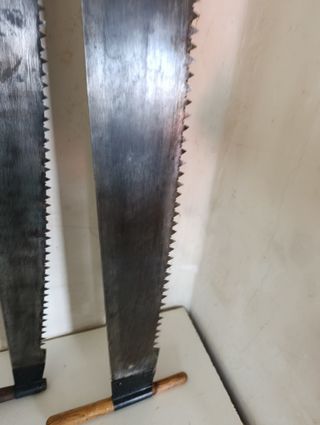 Pareja Sierras / Serruchos Tronzadoras Antiguas