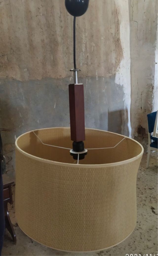 Offerta Lampada da soffitto in tessuto e legno