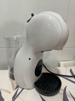 Cafetera Dolce Gusto Blanca