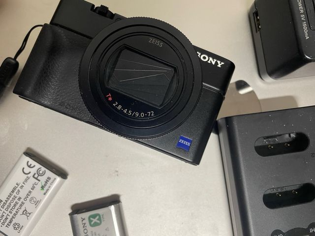 Cámara Sony RX100 VII M7