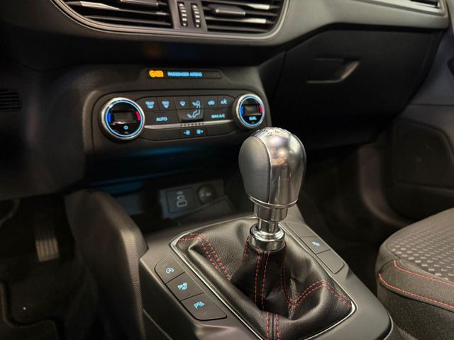 Ford Focus 1.0 Ecob. MHEV 92kW ST-Line Design SIP