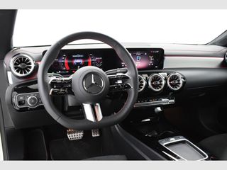 Mercedes Benz CLA 250 e Shooting Brake