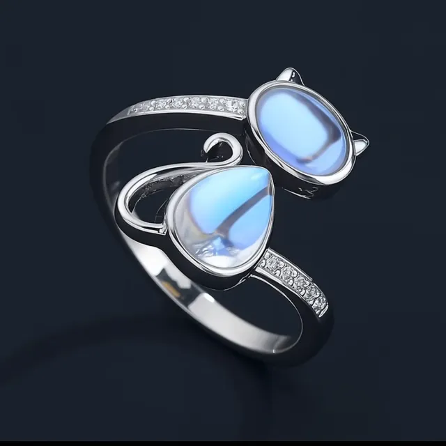 Anillo Gato con piedra lunar, ajustable