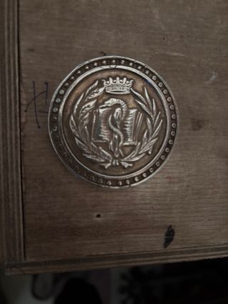 Medalla Antigua Plata Maciza 70gr Granada,en mano