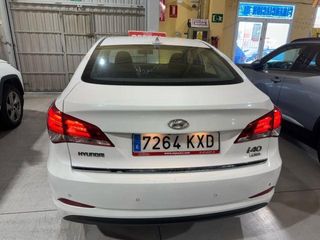 HYUNDAI i40 Sedán 1.6 CRDi 85 kW (115 CV) Klass