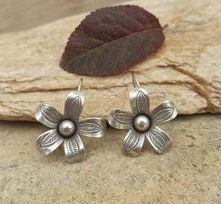 Pendientes flor de plata