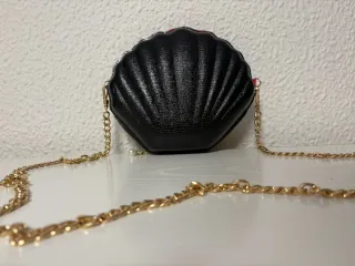 Bolso fiesta lentejuelas negro y dorado