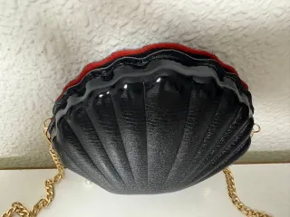 Bolso fiesta lentejuelas negro y dorado