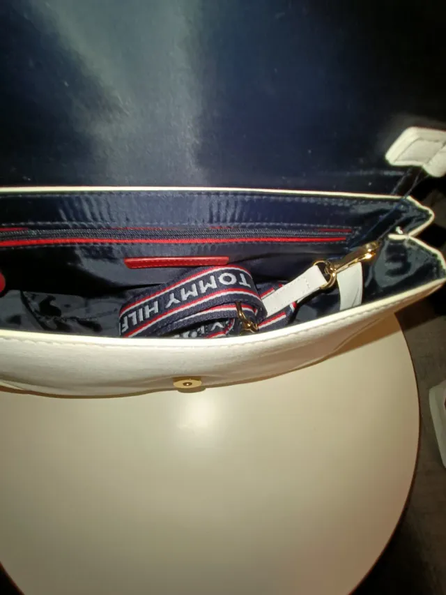 Bolso blanco Tommy Hilfiger