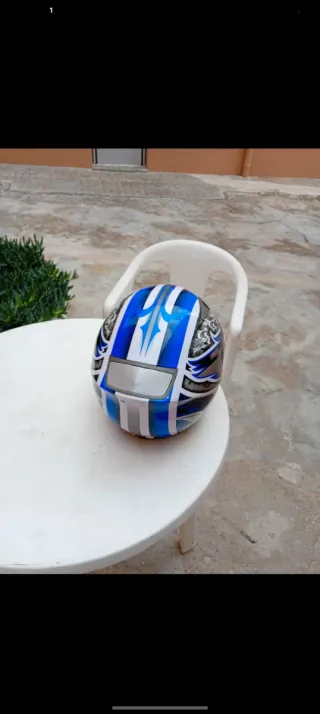 Casco de moto MT HELMET