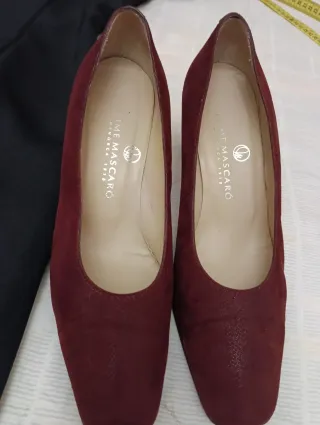 Zapatos de tacón Jaime Mascaró burdeos con brillo