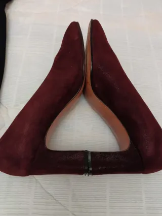 Zapatos de tacón Jaime Mascaró burdeos con brillo