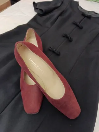 Zapatos de tacón Jaime Mascaró burdeos con brillo