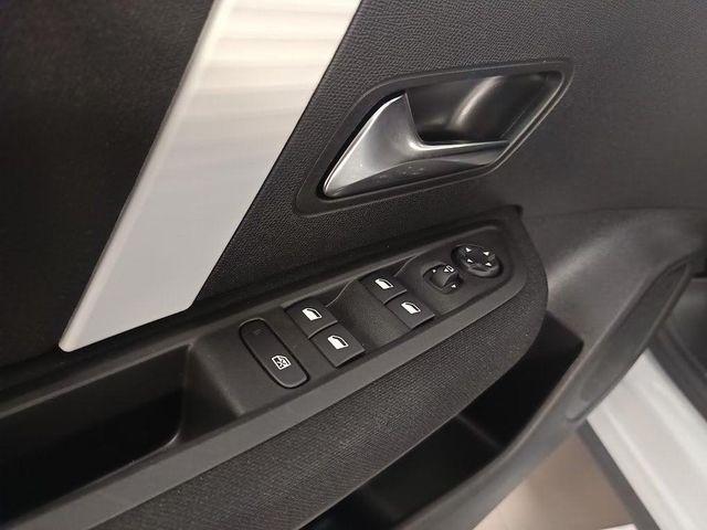 Citroën C4 PureTech 130 S&S EAT8 Plus