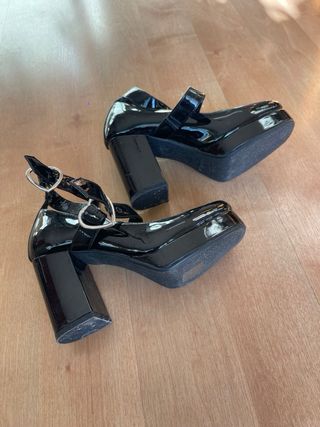Zapatos de plataforma negros talla 5