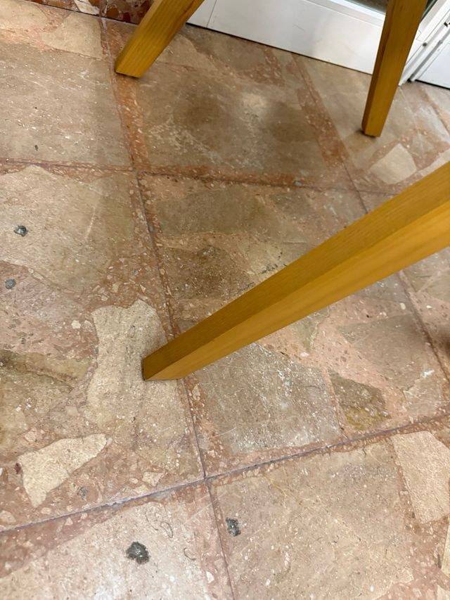 Sillas Sklum madera sin usar