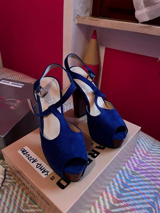 Sandali eleganti blu con plateau