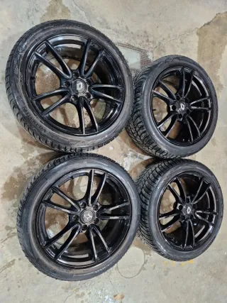 Llantas Renault Negras