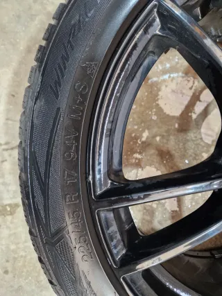 Llantas Renault Negras