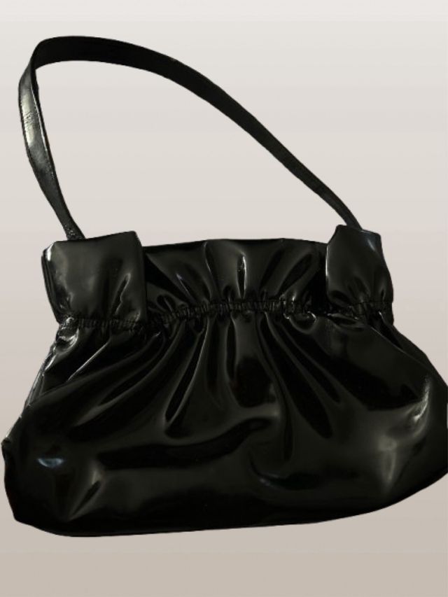 Borsetta vernice nera