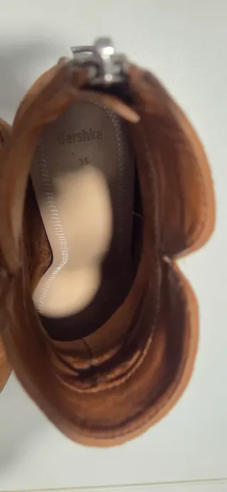 Botas antelina color cuero