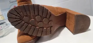 Botas antelina color cuero