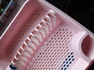 Escurridor platos rosa, plástico