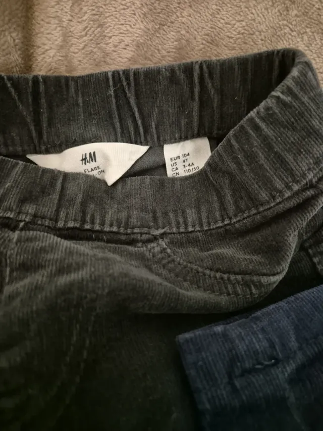 Lote 3 pantalones niña pana