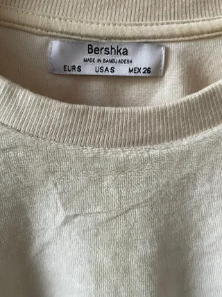 Sudadera beige cropped