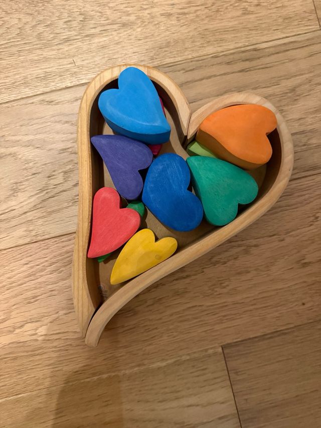 Set Grimm's Cuori in legno colorati