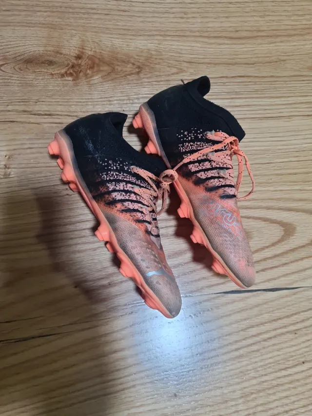 Botas de fútbol Puma Future Naranja/Negro