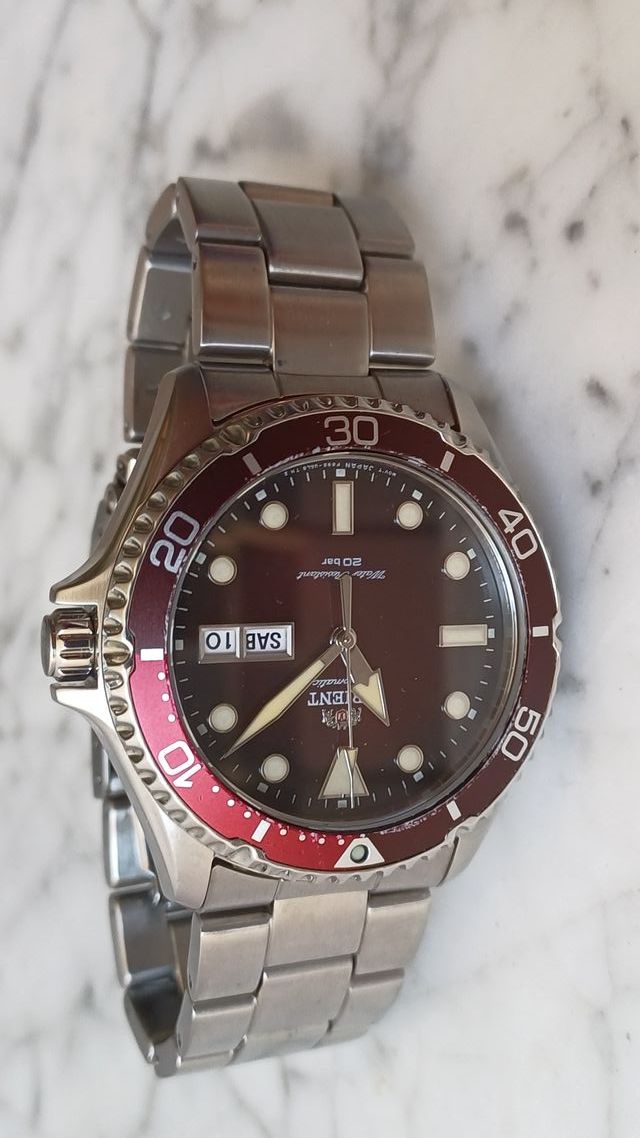 Reloj Orient Kamasu II Marrón/Rojo