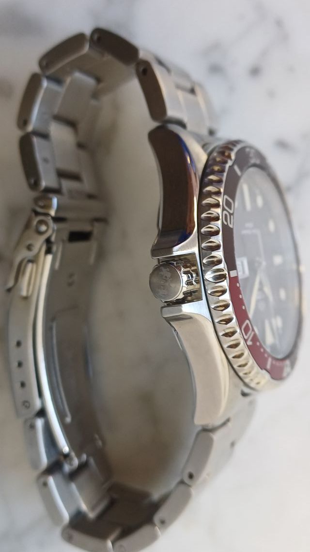 Reloj Orient Kamasu II Marrón/Rojo