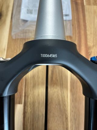 Horquilla SR Suntour Durolux 38 2CR-PCS 29" 180 mm