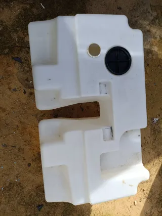 Depósito aguas limpias autocaravana camper