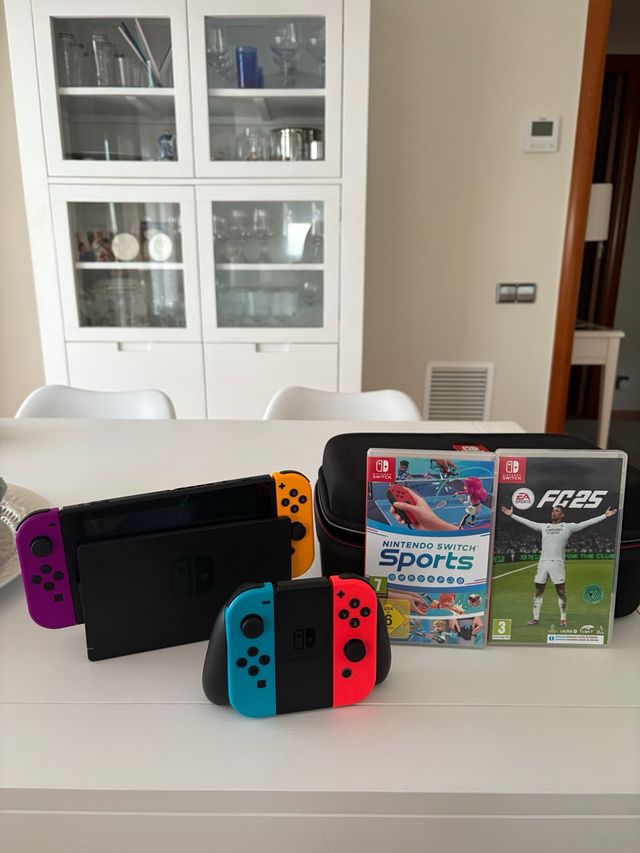 Nintendo Switch + Giochi e Accessori